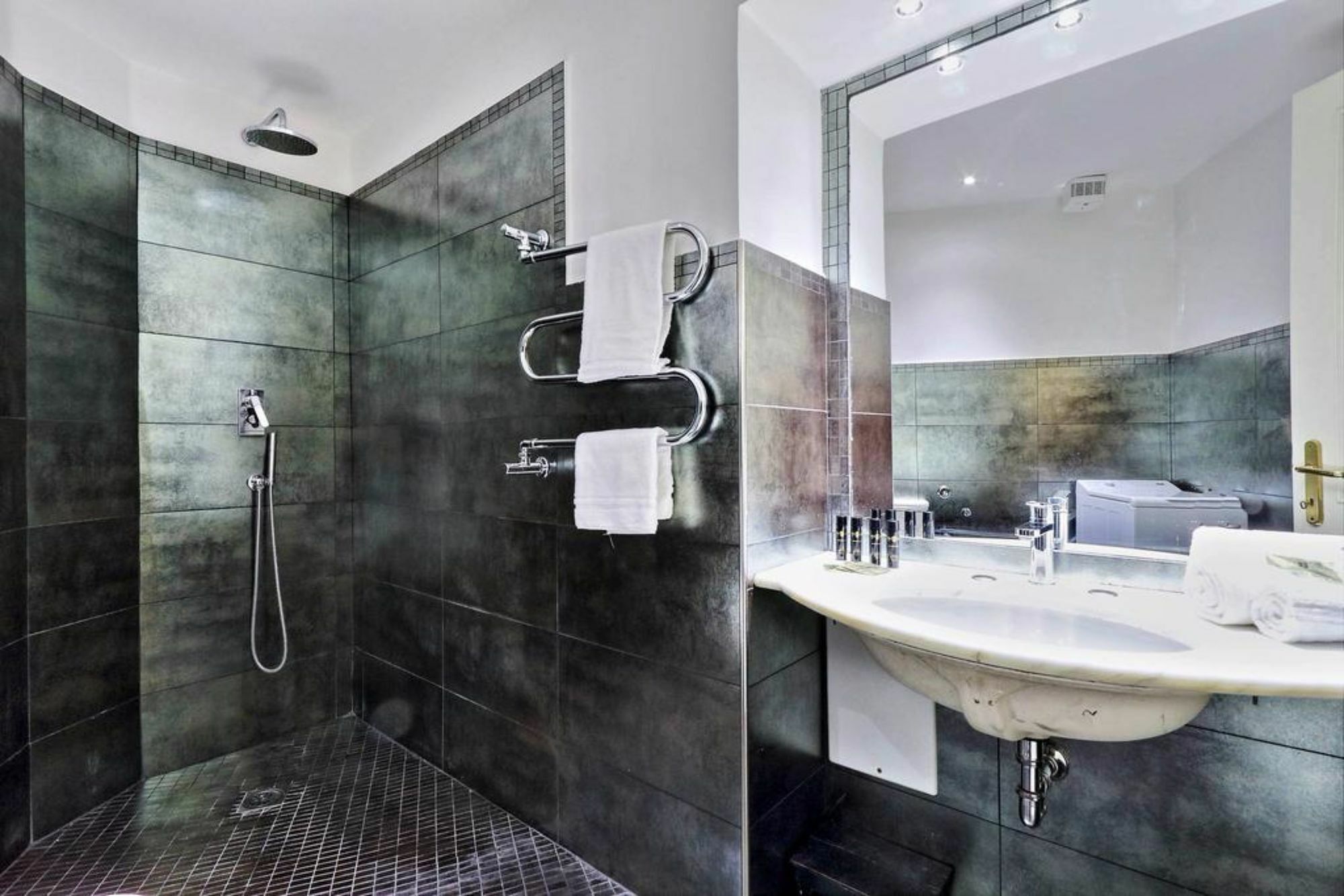Apartmán Monti Colors Řím Exteriér fotografie